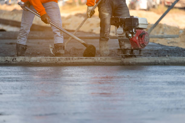 Best Concrete Pool Decks in North Pekin, IL